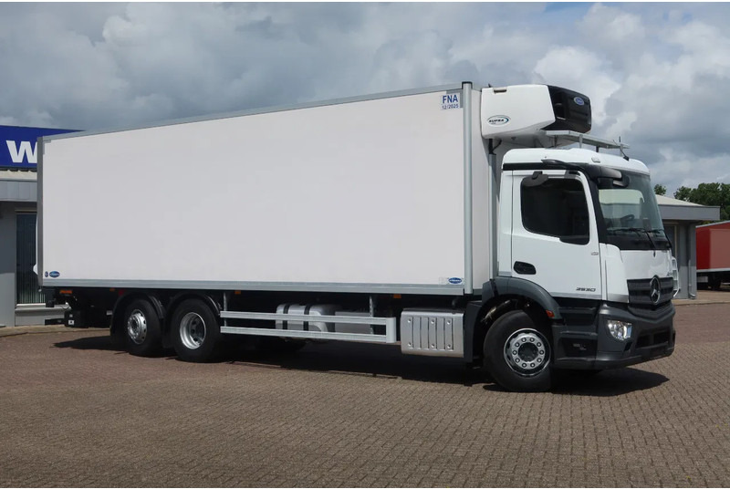 Mercedes-Benz Actros 2530 L Koel/Vries + Laadklep DHollandia 2500kg 5 STUK IN VOORRAAD! - Hladnjača: slika 2 Mercedes-Benz Actros 2530 L Koel/Vries + Laadklep DHollandia 2500kg 5 STUK IN VOORRAAD! - Hladnjača: slika 2