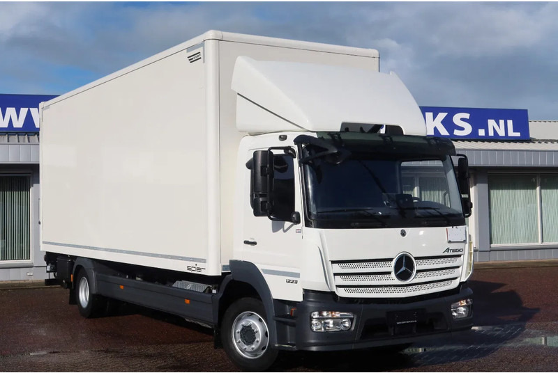Mercedes-Benz Atego 1223 L Bak + Klep Bar 3000 KG - Kamion sa zatvorenim sandukom: slika 3 Mercedes-Benz Atego 1223 L Bak + Klep Bar 3000 KG - Kamion sa zatvorenim sandukom: slika 3