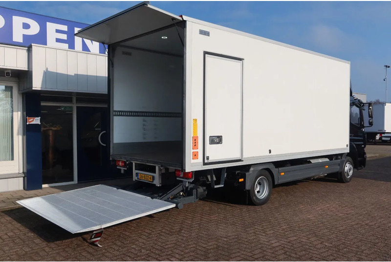 Mercedes-Benz Atego 818 818 L Bak+ Klep 1500 kg. Geisoleerd dak - Kamion sa zatvorenim sandukom: slika 3 Mercedes-Benz Atego 818 818 L Bak+ Klep 1500 kg. Geisoleerd dak - Kamion sa zatvorenim sandukom: slika 3