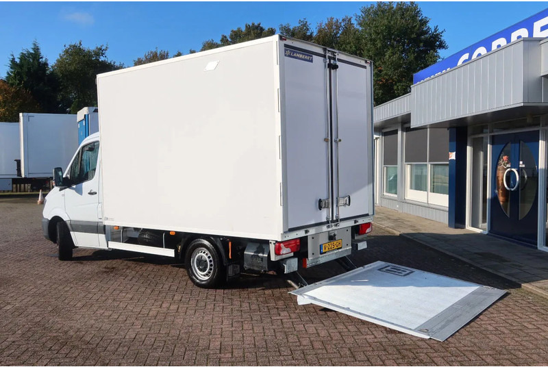 Mercedes-Benz Sprinter 316 CDI Carrier Koel/Vries Bak+Klep. Dag en nacht aansluiting - Dostavno vozilo hladnjača: slika 3 Mercedes-Benz Sprinter 316 CDI Carrier Koel/Vries Bak+Klep. Dag en nacht aansluiting - Dostavno vozilo hladnjača: slika 3