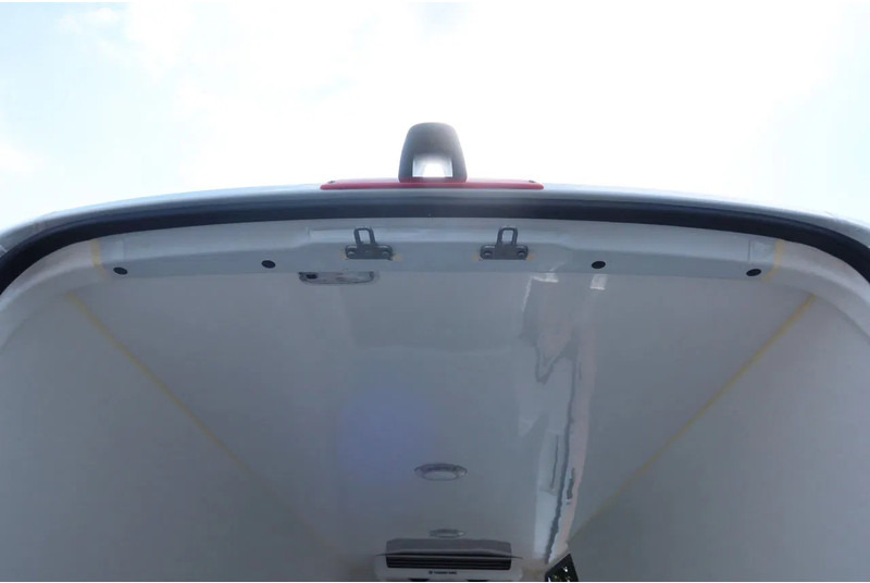 Dostavno vozilo hladnjača Mercedes-Benz Sprinter 317 CDI Koelwagen L3/H2 NIEUW: slika 16