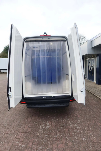 Mercedes-Benz Sprinter 317 CDI L3/H2 Multi temp, Verplaatsbare tussenwand - Dostavno vozilo hladnjača: slika 4 Mercedes-Benz Sprinter 317 CDI L3/H2 Multi temp, Verplaatsbare tussenwand - Dostavno vozilo hladnjača: slika 4
