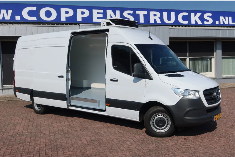 Mercedes-Benz Sprinter 317 Koel/Vries/Verwarmen met nachtaansluiting 220 volt. AUTOMAAT! - Dostavno vozilo hladnjača: slika 2 Mercedes-Benz Sprinter 317 Koel/Vries/Verwarmen met nachtaansluiting 220 volt. AUTOMAAT! - Dostavno vozilo hladnjača: slika 2