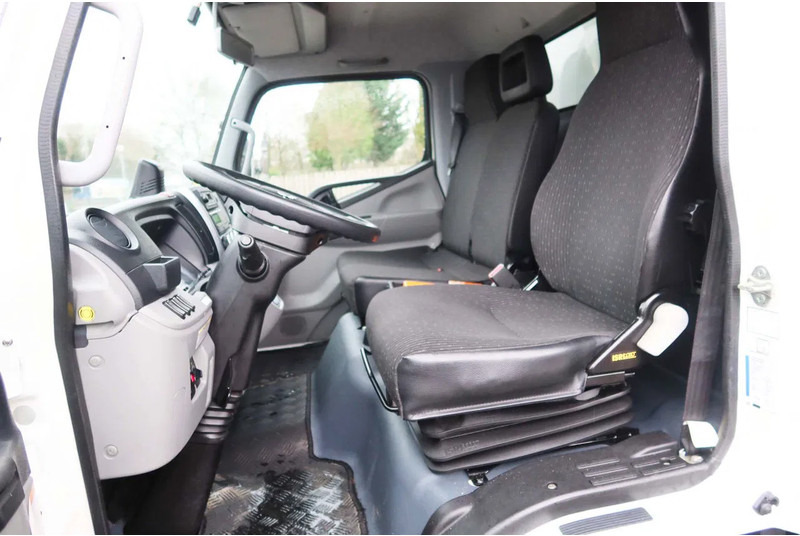 Mitsubishi Canter 7 C 18 Bak + klep 1000KG Euro 6 - Kamion sa zatvorenim sandukom: slika 5 Mitsubishi Canter 7 C 18 Bak + klep 1000KG Euro 6 - Kamion sa zatvorenim sandukom: slika 5