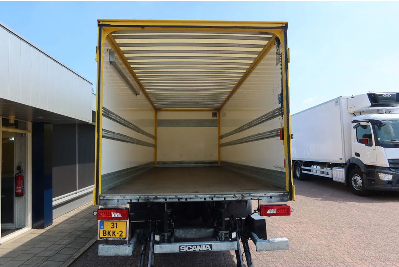 Scania P250 4x2 Bakwagen+Klep E6 Dhollandia 1500 kg - Kamion sa zatvorenim sandukom: slika 4 Scania P250 4x2 Bakwagen+Klep E6 Dhollandia 1500 kg - Kamion sa zatvorenim sandukom: slika 4