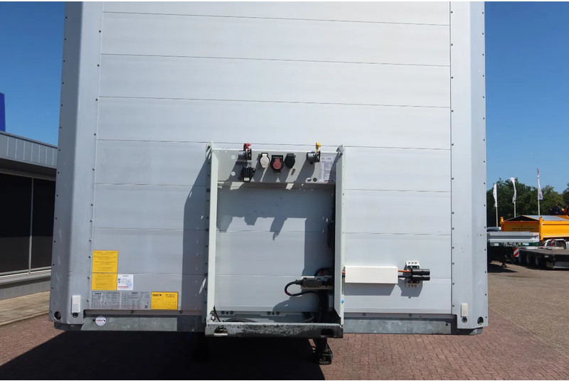 Schmitz Cargobull Gesloten Opbouw + Lift As Laadklep - Poluprikolica sa zatvorenim sandukom: slika 3 Schmitz Cargobull Gesloten Opbouw + Lift As Laadklep - Poluprikolica sa zatvorenim sandukom: slika 3