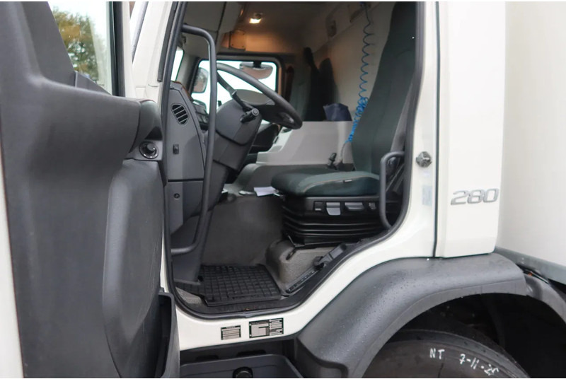 Volvo FE 280 Volvo FE 280 4x2 Carrier Supra 1250 Koel/Vries+ BAR klep 2000 kg 2 Stuks in Voorraad - Dostavno vozilo hladnjača: slika 5 Volvo FE 280 Volvo FE 280 4x2 Carrier Supra 1250 Koel/Vries+ BAR klep 2000 kg 2 Stuks in Voorraad - Dostavno vozilo hladnjača: slika 5