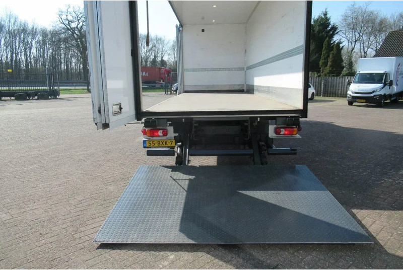 Volvo FL 250 Bakwagen + 6 deuren + Laadklep 2000 kg - Kamion sa zatvorenim sandukom: slika 4 Volvo FL 250 Bakwagen + 6 deuren + Laadklep 2000 kg - Kamion sa zatvorenim sandukom: slika 4