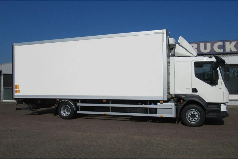 Volvo FL 250 Bakwagen + 6 deuren + Laadklep 2000 kg - Kamion sa zatvorenim sandukom: slika 2 Volvo FL 250 Bakwagen + 6 deuren + Laadklep 2000 kg - Kamion sa zatvorenim sandukom: slika 2