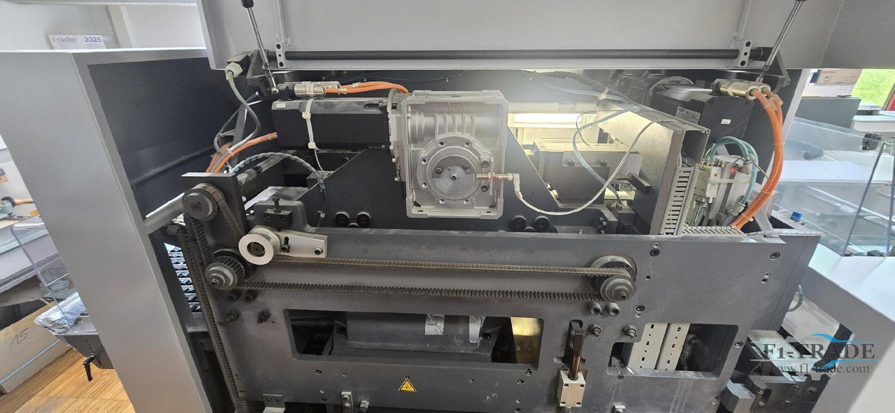 Heidelberg Eurotrimm ET1000 - Mašina za rezanje papira: slika 3 Heidelberg Eurotrimm ET1000 - Mašina za rezanje papira: slika 3