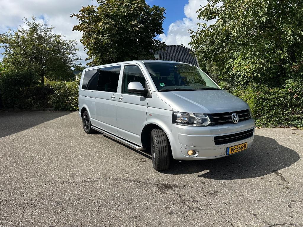 Volkswagen Transporter L2H1 VW T5 dubbele cabine automaat - Dostavno vozilo sa duplom kabinom: slika 1 Volkswagen Transporter L2H1 VW T5 dubbele cabine automaat - Dostavno vozilo sa duplom kabinom: slika 1