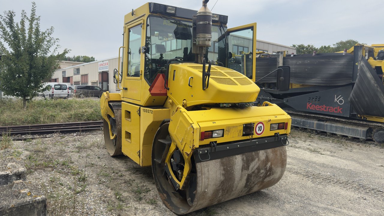 BOMAG BW174AD - Valjak: slika 1 BOMAG BW174AD - Valjak: slika 1