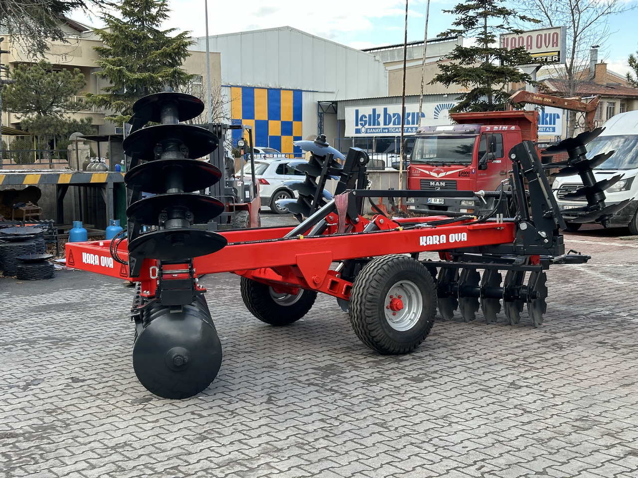 SOIL MASTER FOLDABLE TYPE GOBLE DISC HARROW - Tanjirača: slika 3 SOIL MASTER FOLDABLE TYPE GOBLE DISC HARROW - Tanjirača: slika 3
