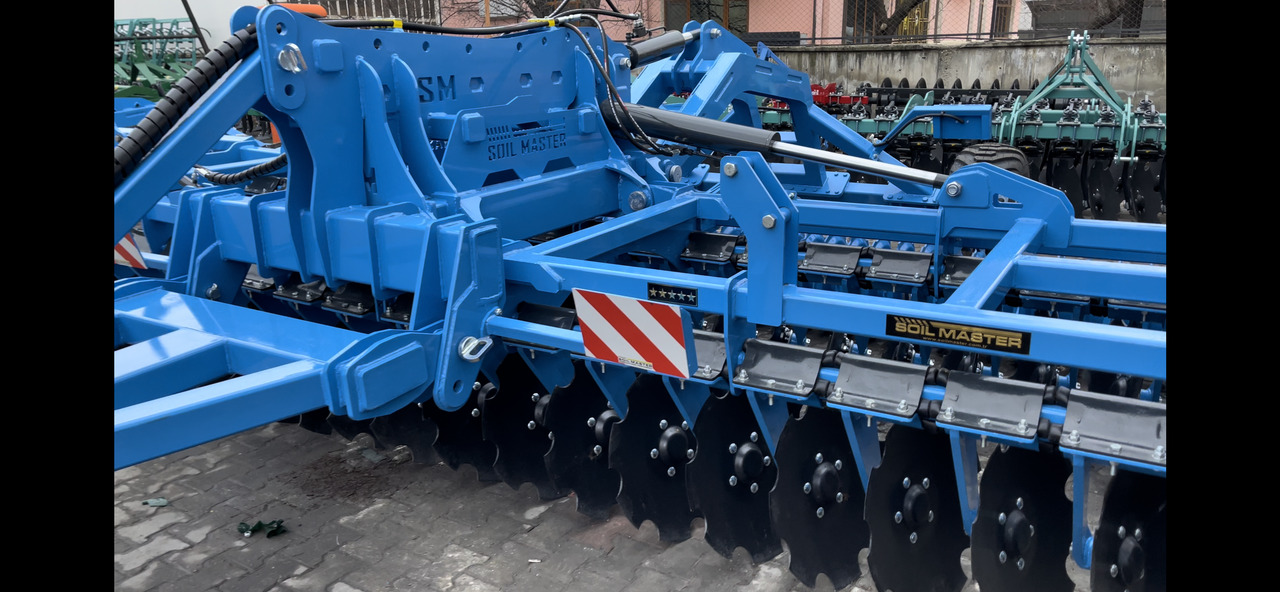 SOIL MASTER _GRAND MASTER SERIES FOLDABLE AND TRAILED TYPE MULTI DISC HARROW (RUBBER TYPE LEG) - Tanjirača: slika 4 SOIL MASTER _GRAND MASTER SERIES FOLDABLE AND TRAILED TYPE MULTI DISC HARROW (RUBBER TYPE LEG) - Tanjirača: slika 4