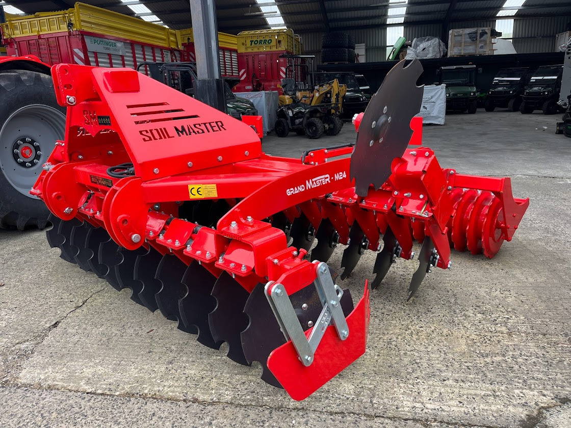 SOIL MASTER _GRAND MASTER SERIES MOUNTED TYPE MULTI DISC HARROW (RUBBER TYPE LEG) - Tanjirača: slika 1 SOIL MASTER _GRAND MASTER SERIES MOUNTED TYPE MULTI DISC HARROW (RUBBER TYPE LEG) - Tanjirača: slika 1