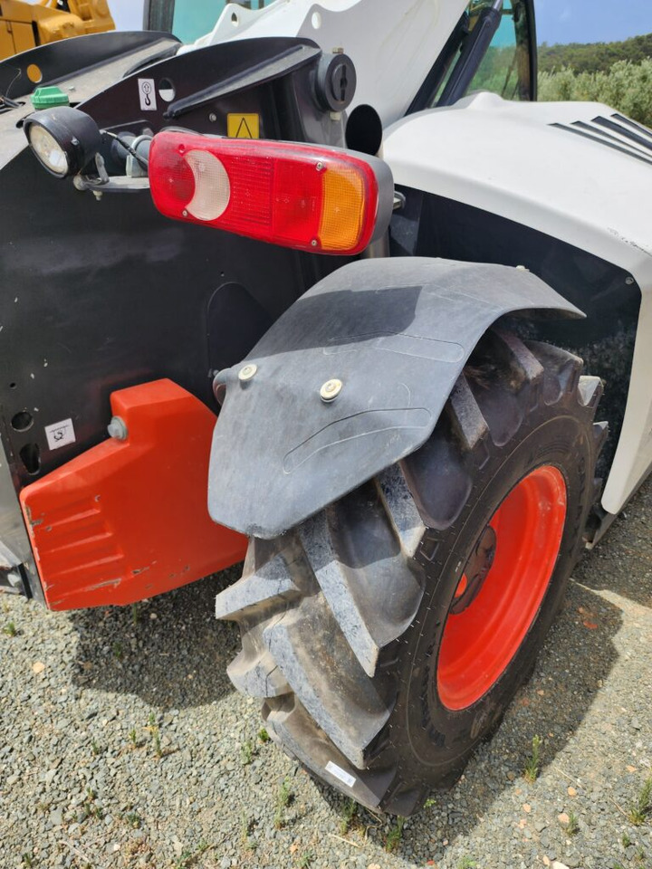 BOBCAT TL30.60DA - Teleskopski upravljač: slika 4 BOBCAT TL30.60DA - Teleskopski upravljač: slika 4