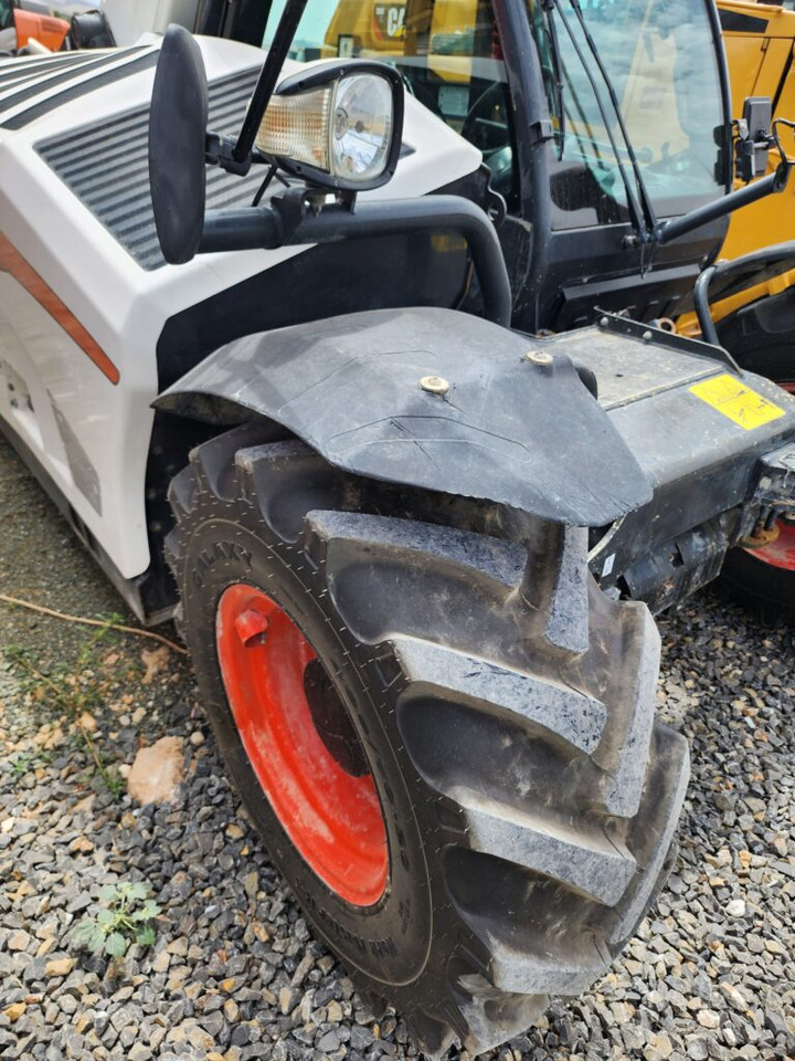 BOBCAT TL30.60DA - Teleskopski upravljač: slika 5 BOBCAT TL30.60DA - Teleskopski upravljač: slika 5