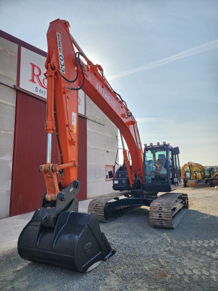 HITACHI ZX210LC-6 - Bager guseničar: slika 2 HITACHI ZX210LC-6 - Bager guseničar: slika 2