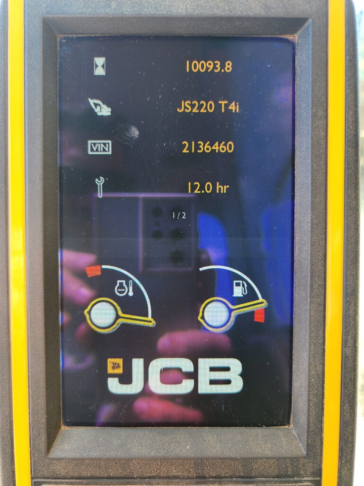 Bager guseničar JCB JS220LC+T4i: slika 10