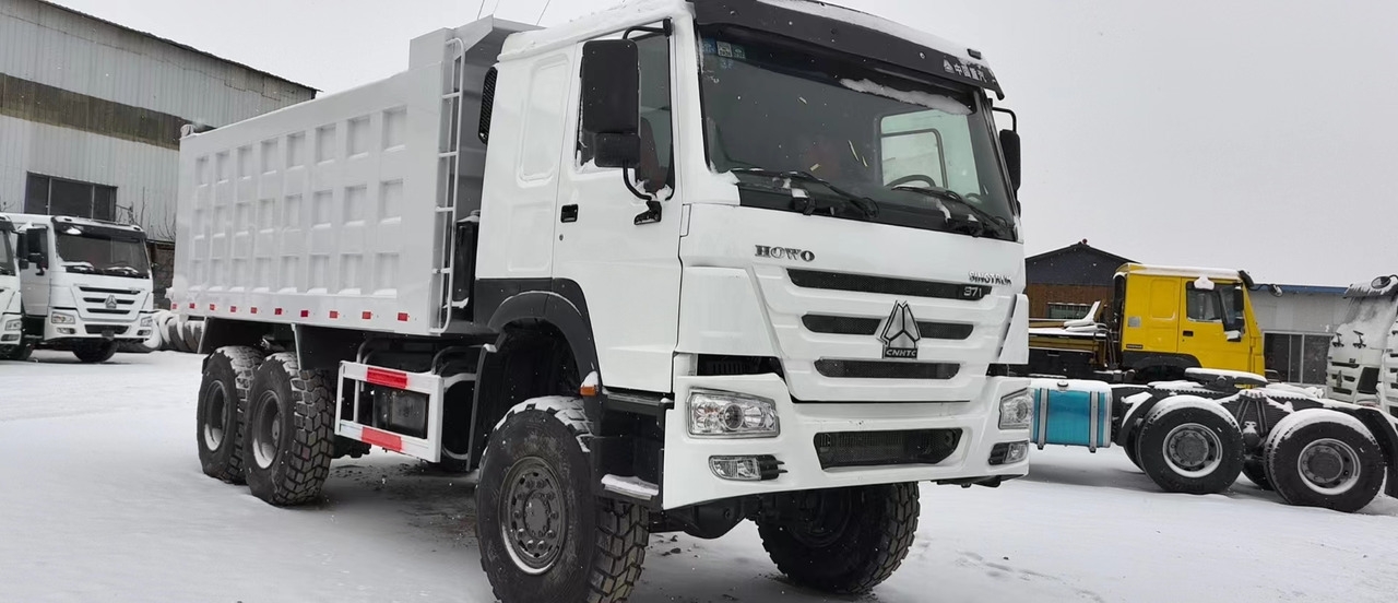 6X6 HOWO SINOTRUCK 371HP/375HP/420HP - Istovarivač: slika 1 6X6 HOWO SINOTRUCK 371HP/375HP/420HP - Istovarivač: slika 1