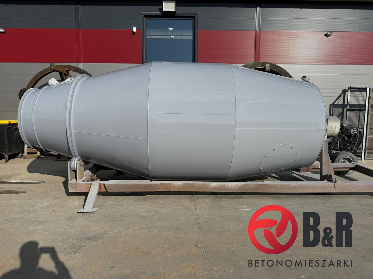 DRUM FOR CONCRETE MIXER LIEBHERR STETTER CIFA INTERMIX - Bubanj za mikser: slika 1 DRUM FOR CONCRETE MIXER LIEBHERR STETTER CIFA INTERMIX - Bubanj za mikser: slika 1