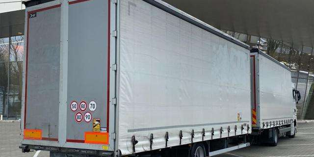 MAN TGX18.470 4x2 LL Retarder (8830) - Kamion sa ceradom: slika 4 MAN TGX18.470 4x2 LL Retarder (8830) - Kamion sa ceradom: slika 4