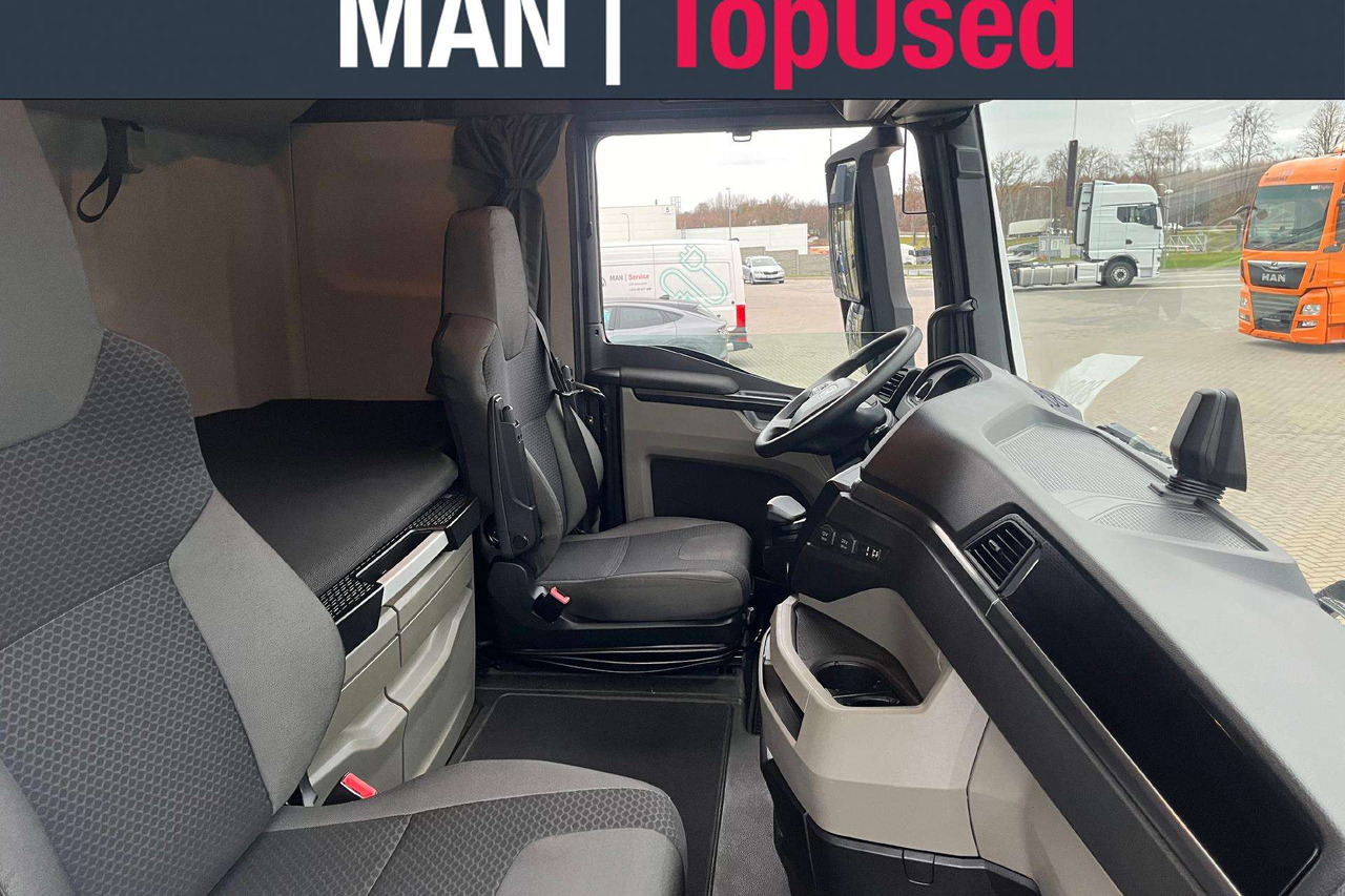 Interior photo 1: Tegljač MAN TGX 18.510 4x2 Retarder (8097)