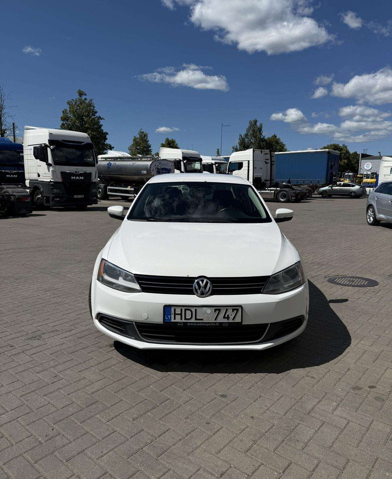 Volkswagen Jetta - Limuzina: slika 2 Volkswagen Jetta - Limuzina: slika 2