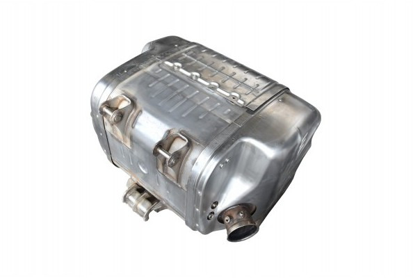 Katalysator IVECO Eurocargo Euro 6 - 5801833242 5802020289 - Katalizator za Kamion: slika 2 Katalysator IVECO Eurocargo Euro 6 - 5801833242 5802020289 - Katalizator za Kamion: slika 2