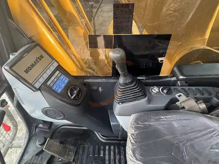 2020 Year Komastu Crawler Excavator Pc220-8 Pc220lc-8 In Excellent Condition,22ton Used Komatsu Excavator For Sale In Shanghai - Bager guseničar: slika 4 2020 Year Komastu Crawler Excavator Pc220-8 Pc220lc-8 In Excellent Condition,22ton Used Komatsu Excavator For Sale In Shanghai - Bager guseničar: slika 4