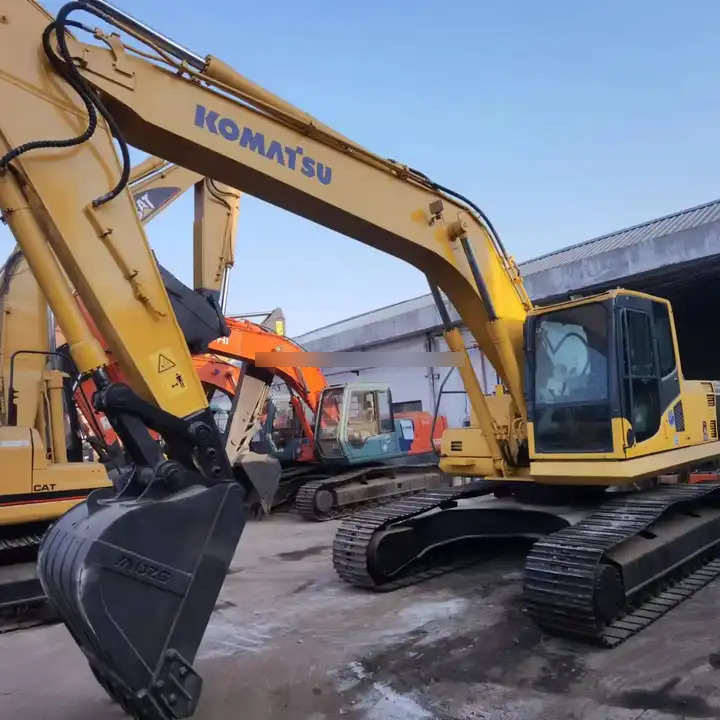 2022 model Komatsu 22 ton PC220-8 crawler digger PC200 Cheap used Original Japan PC220-8N crawler excavator original - Bager guseničar: slika 1 2022 model Komatsu 22 ton PC220-8 crawler digger PC200 Cheap used Original Japan PC220-8N crawler excavator original - Bager guseničar: slika 1