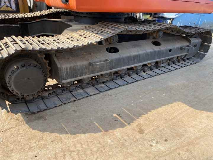 Best Selling DOOSAN excavator machine construction used machinery equipment dx225 DX60 DX70 DH60 DH220 used excavators in stock - Bager: slika 3 Best Selling DOOSAN excavator machine construction used machinery equipment dx225 DX60 DX70 DH60 DH220 used excavators in stock - Bager: slika 3