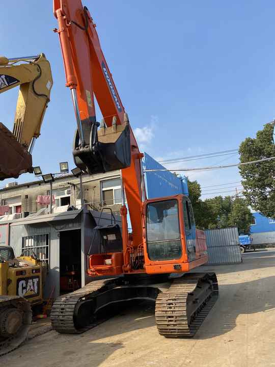Best Selling DOOSAN excavator machine construction used machinery equipment dx225 DX60 DX70 DH60 DH220 used excavators in stock - Bager: slika 5 Best Selling DOOSAN excavator machine construction used machinery equipment dx225 DX60 DX70 DH60 DH220 used excavators in stock - Bager: slika 5