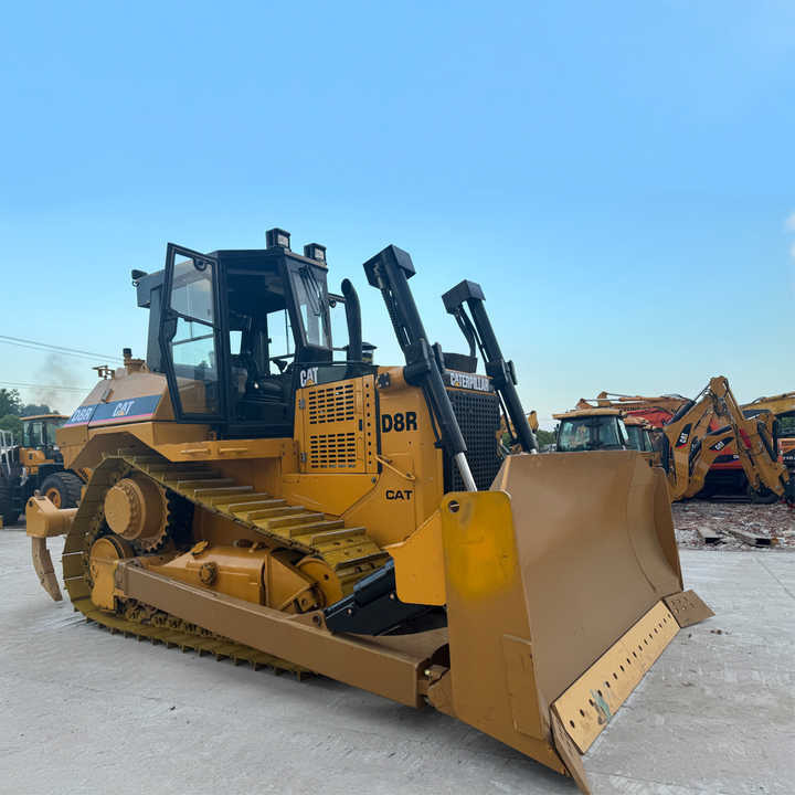 Bulldozer Used Cat D8r and More Bulldozers Like Mini Bulldozer - Buldožer: slika 3 Bulldozer Used Cat D8r and More Bulldozers Like Mini Bulldozer - Buldožer: slika 3