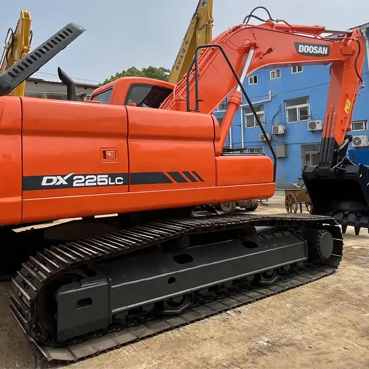 Cheap Used Korea Brand Doosan DX225LC 20 ton Excavator - Bager guseničar: slika 1 Cheap Used Korea Brand Doosan DX225LC 20 ton Excavator - Bager guseničar: slika 1