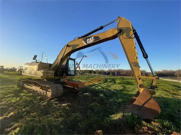 Cheaper Secondhand Cat 320d Hydraulic Crawler 20 Ton Caterpillar 320 Series Model Used Excavator Japan Original - Bager: slika 4 Cheaper Secondhand Cat 320d Hydraulic Crawler 20 Ton Caterpillar 320 Series Model Used Excavator Japan Original - Bager: slika 4