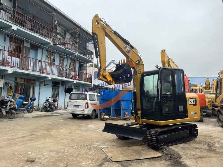 Excellent Used Cheap Caterpillar cat 303.5e cat 305.5 caterpillar 306e cat 306e2 306 306d 307 307c 307d 307e used excavator - Bager guseničar: slika 3 Excellent Used Cheap Caterpillar cat 303.5e cat 305.5 caterpillar 306e cat 306e2 306 306d 307 307c 307d 307e used excavator - Bager guseničar: slika 3