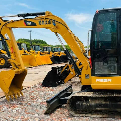 Good Price CAT 307 308C 308D 308E 312D 315D 320C 320D Second Hand 7t Used Mini Crawler catpillar Excavator low price - Mini bager: slika 1 Good Price CAT 307 308C 308D 308E 312D 315D 320C 320D Second Hand 7t Used Mini Crawler catpillar Excavator low price - Mini bager: slika 1