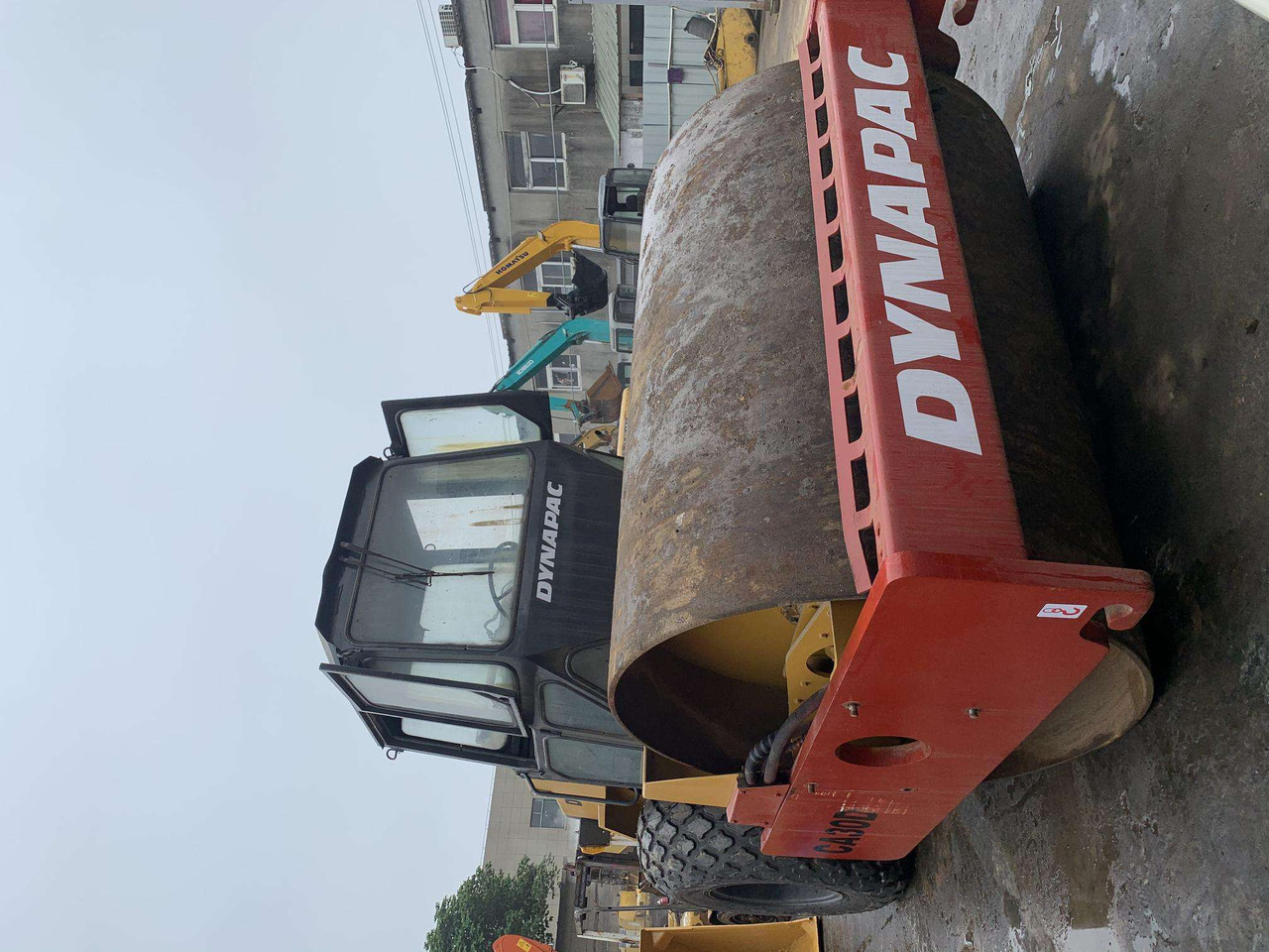 Good Quality Road Roller Surprise Price Second Hand Vibratory Compactor Original Sweden Used Road Roller Dynapac Ca30d - Valjak za puteve: slika 2 Good Quality Road Roller Surprise Price Second Hand Vibratory Compactor Original Sweden Used Road Roller Dynapac Ca30d - Valjak za puteve: slika 2