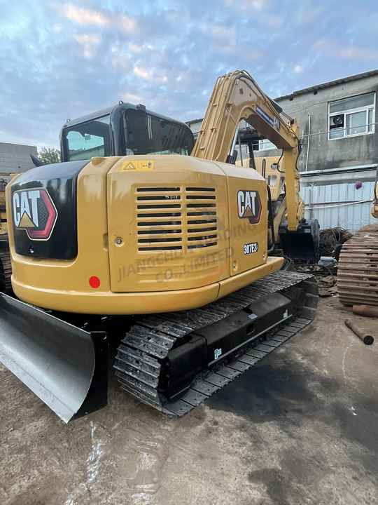 Good functional Excavator Mini Cat 307e2 7ton 90% New Used High Quality Machinery Used Cat 307e 307e2 In Stock ready to supply - Mini bager: slika 3 Good functional Excavator Mini Cat 307e2 7ton 90% New Used High Quality Machinery Used Cat 307e 307e2 In Stock ready to supply - Mini bager: slika 3