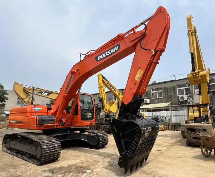 High Quality Korea Made 2019 Year Doosan Brand Dx225 Dx225lc Dx225lca Crawler Excavator - Bager guseničar: slika 4 High Quality Korea Made 2019 Year Doosan Brand Dx225 Dx225lc Dx225lca Crawler Excavator - Bager guseničar: slika 4