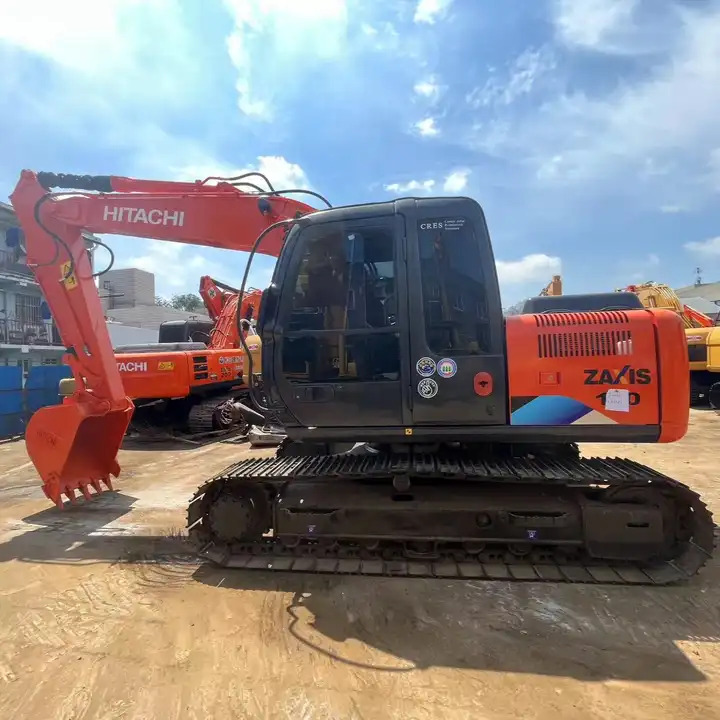 Hot sale Used excavator hitachi zx 120 Japan brand hitachi zaxis 120 excavator 12Ton excavator machine digger - Bager guseničar: slika 1 Hot sale Used excavator hitachi zx 120 Japan brand hitachi zaxis 120 excavator 12Ton excavator machine digger - Bager guseničar: slika 1