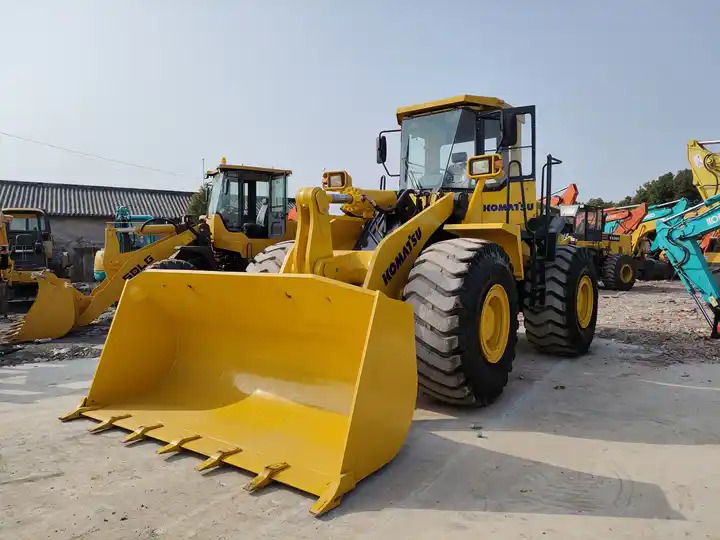 Japan original Used Komatsu WA380 WA 470 payloader komatsu front end loader komatsu wa380-3 WA470-3 loader - Utovarivač točkaš: slika 3 Japan original Used Komatsu WA380 WA 470 payloader komatsu front end loader komatsu wa380-3 WA470-3 loader - Utovarivač točkaš: slika 3