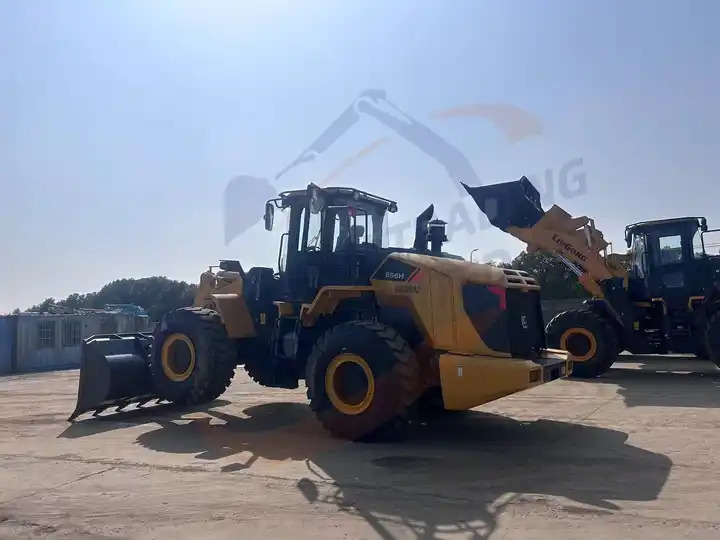 Low running hours Original LiuGong Wheel Loader 856H in Good Condition with LOW PRICE - Utovarivač točkaš: slika 5 Low running hours Original LiuGong Wheel Loader 856H in Good Condition with LOW PRICE - Utovarivač točkaš: slika 5