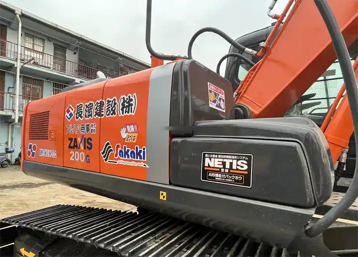 New Arrival second hand ZX200-3G Hitachi 20 Ton Crawler Excavator Used japan Hitachi zx200 excavator For Sale - Bager guseničar: slika 4 New Arrival second hand ZX200-3G Hitachi 20 Ton Crawler Excavator Used japan Hitachi zx200 excavator For Sale - Bager guseničar: slika 4