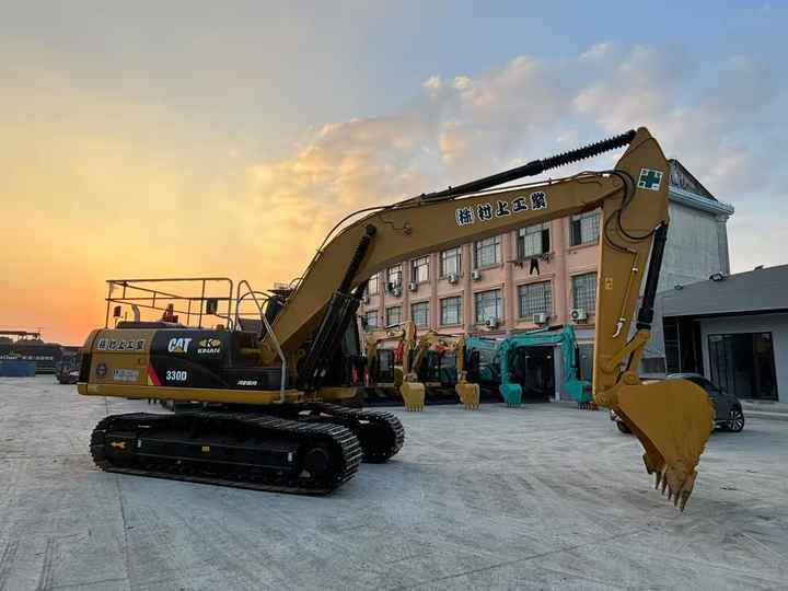 Original Japan Cat Excavadora Caterpillar 330D2L Excavator Digger Cat 330d Heavy Machinery for Construction - Bager: slika 2 Original Japan Cat Excavadora Caterpillar 330D2L Excavator Digger Cat 330d Heavy Machinery for Construction - Bager: slika 2