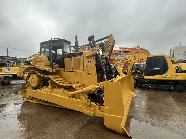 Buldožer Original Japan Imported Caterpillar D6G Bulldozer Japan Original Cat D6G D7G D7R D9n D8r Used Bulldozers: slika 6 Buldožer Original Japan Imported Caterpillar D6G Bulldozer Japan Original Cat D6G D7G D7R D9n D8r Used Bulldozers: slika 6