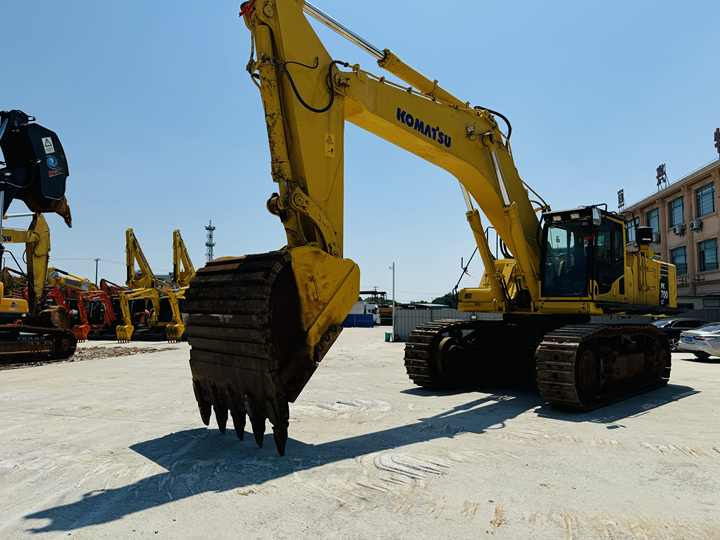 Original Japan Used komatsu Pc700 Mining Excavators PC700LC-8E0 Hevay Duty Mining Excavator - Bager: slika 3 Original Japan Used komatsu Pc700 Mining Excavators PC700LC-8E0 Hevay Duty Mining Excavator - Bager: slika 3
