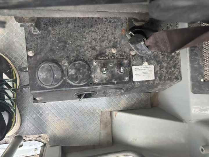 Second Hand SEM921 Motor Grader / Second Hand Motor Grader Sem 921 922 919 SEM Motor Grader for Sale - Grejder: slika 2 Second Hand SEM921 Motor Grader / Second Hand Motor Grader Sem 921 922 919 SEM Motor Grader for Sale - Grejder: slika 2