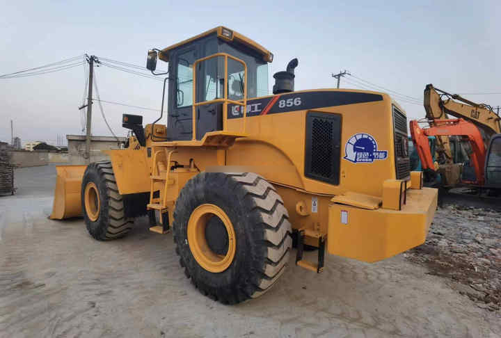 Second hand LiuGong wheel loader LG856 China made Liugong LG856 , hot sale new construction machinery 5 Ton Wheel L - Utovarivač točkaš: slika 4 Second hand LiuGong wheel loader LG856 China made Liugong LG856 , hot sale new construction machinery 5 Ton Wheel L - Utovarivač točkaš: slika 4